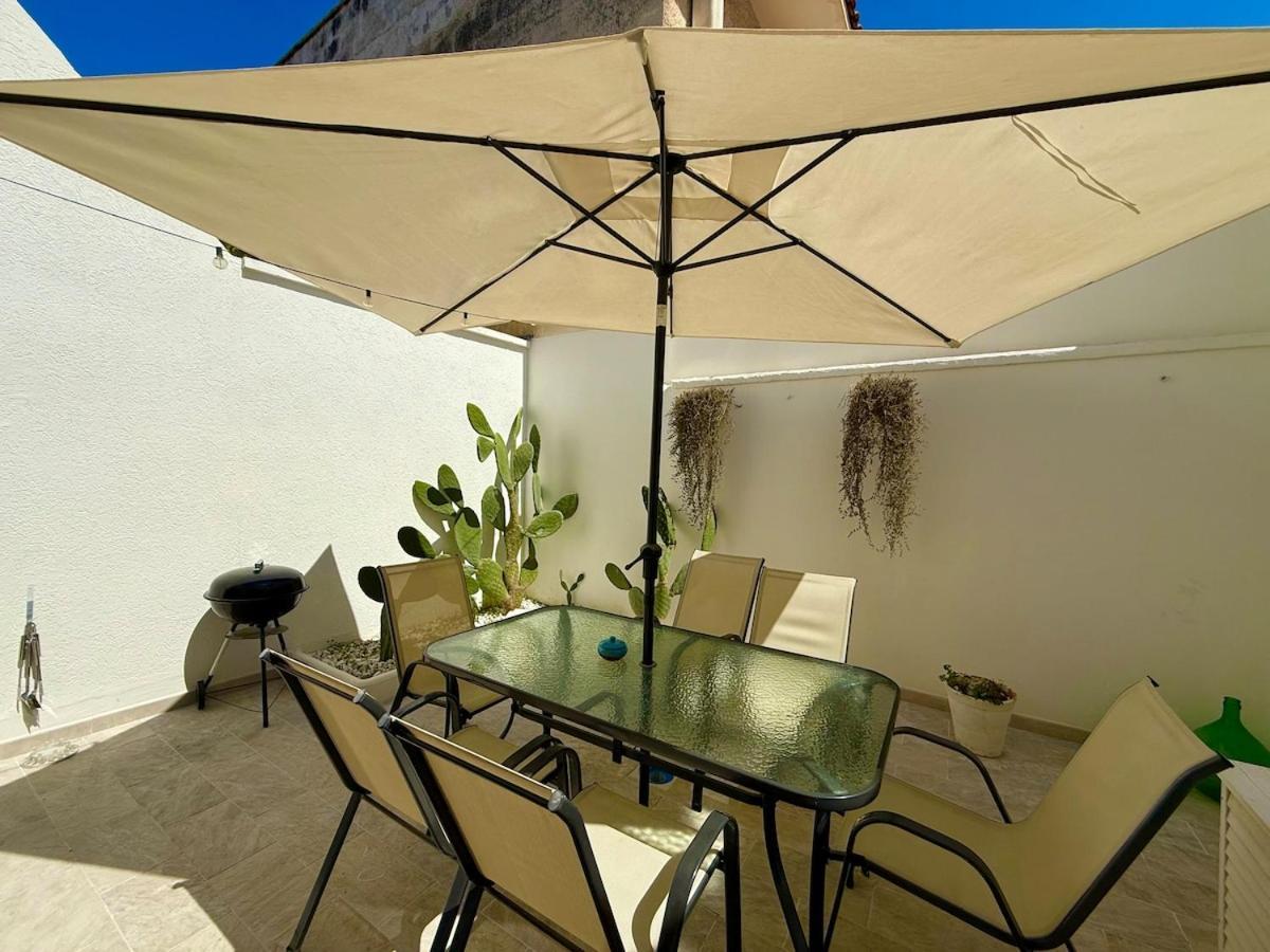 Villa Ranieri-Casa Con Vista A Campo Di Mare Torre San Gennaro Zewnętrze zdjęcie